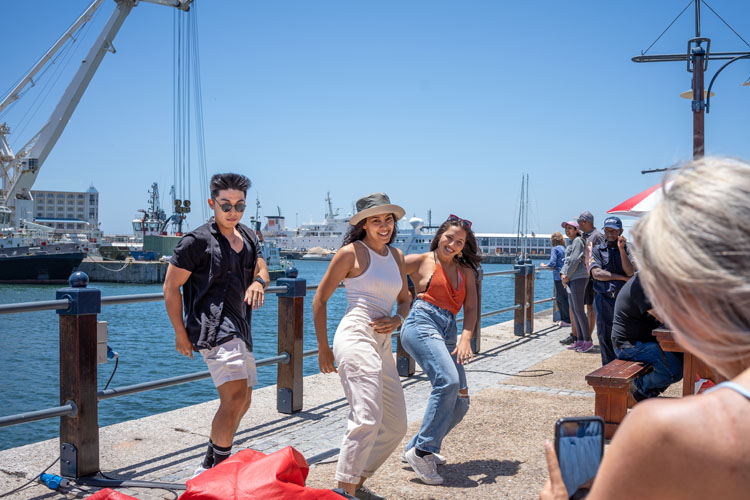 Netflix _ Happend _ CPT-43